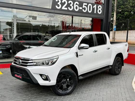 TOYOTA HILUX 2.8 SRX 4X4 CD 16V DIESEL 4P AUTOMÁTICO